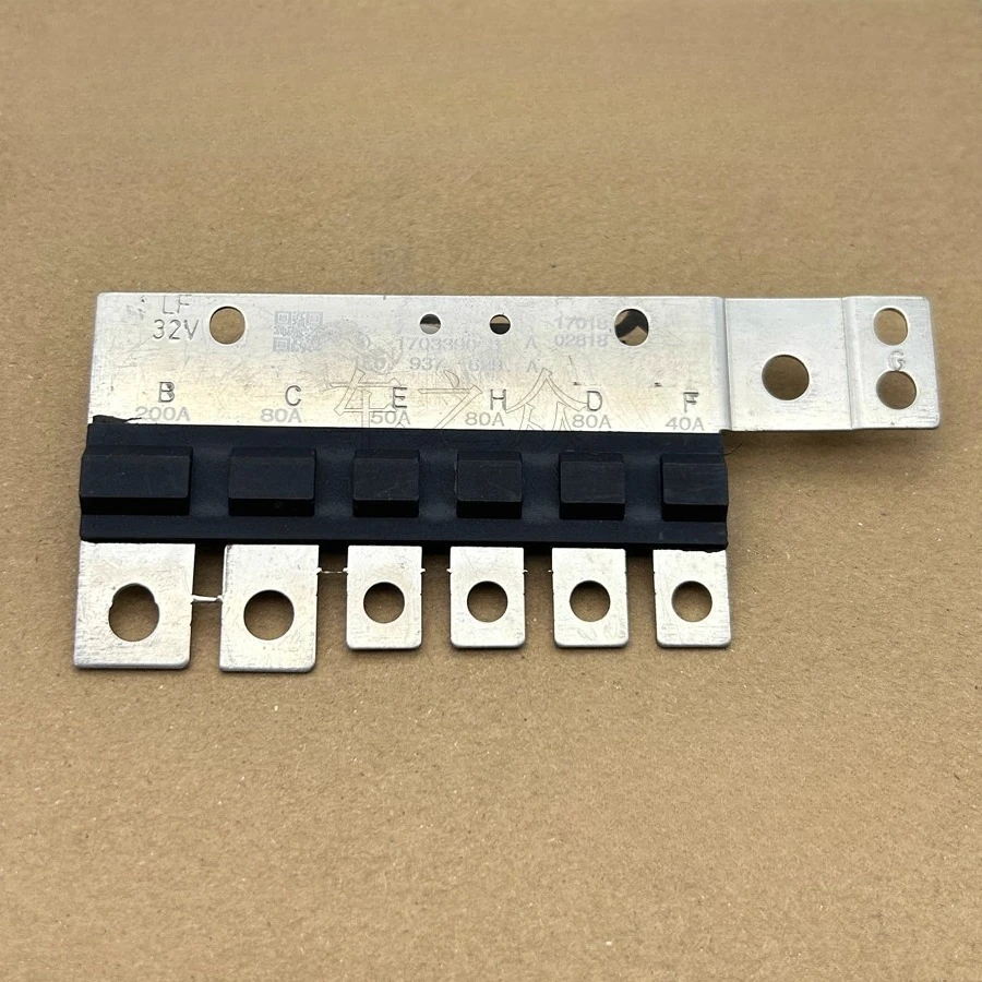 For Volkswagen Sagitar Magotan CC Golf 6 Tiguan Skoda Octavia Superb Engine Fuse Blade
For Volkswagen Sagitar Magotan CC Golf 6 Tiguan Skoda Octavia Superb Engine Fuse Blade