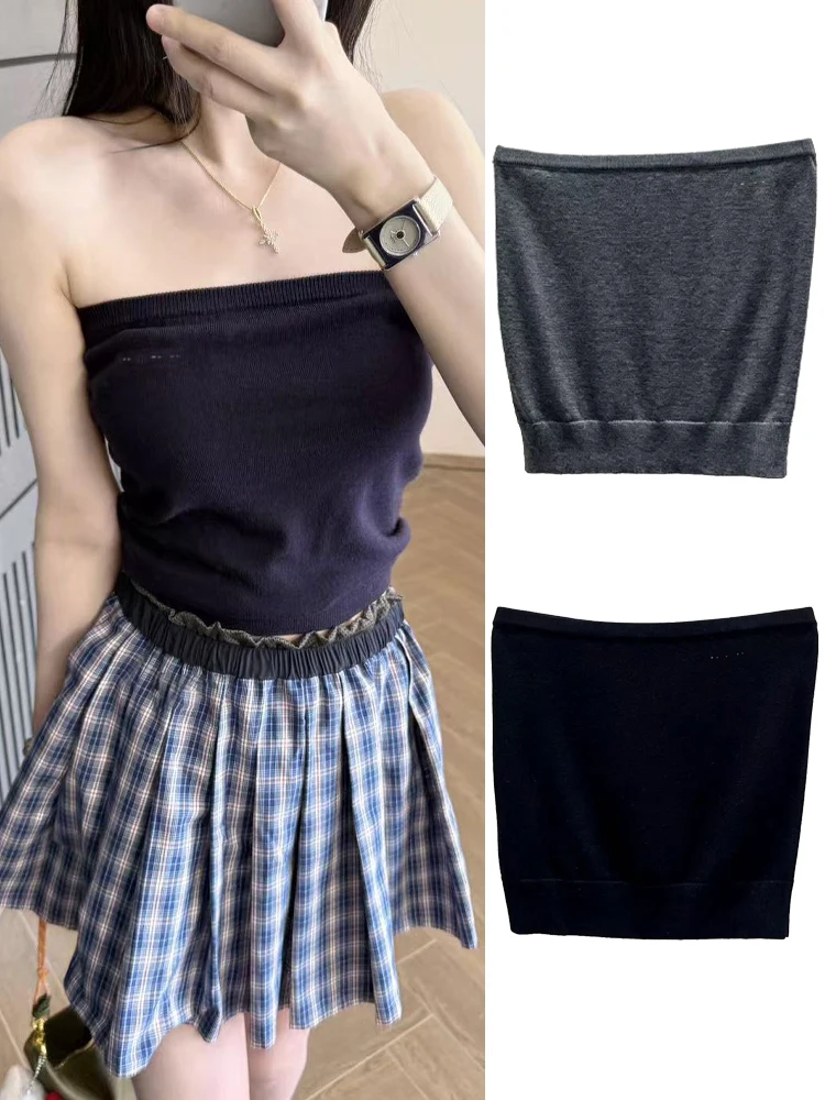 High-End Knitted Short Crop Top Women's Fashion Letter Stack Trendy Sleeveless Vest Korean Style Embroidered Summer Outfit
High-End Knitted Short Crop Top Women's Fashion Letter Stack Trendy Sleeveless Vest Korean Style Embroidered Summer Outfit
