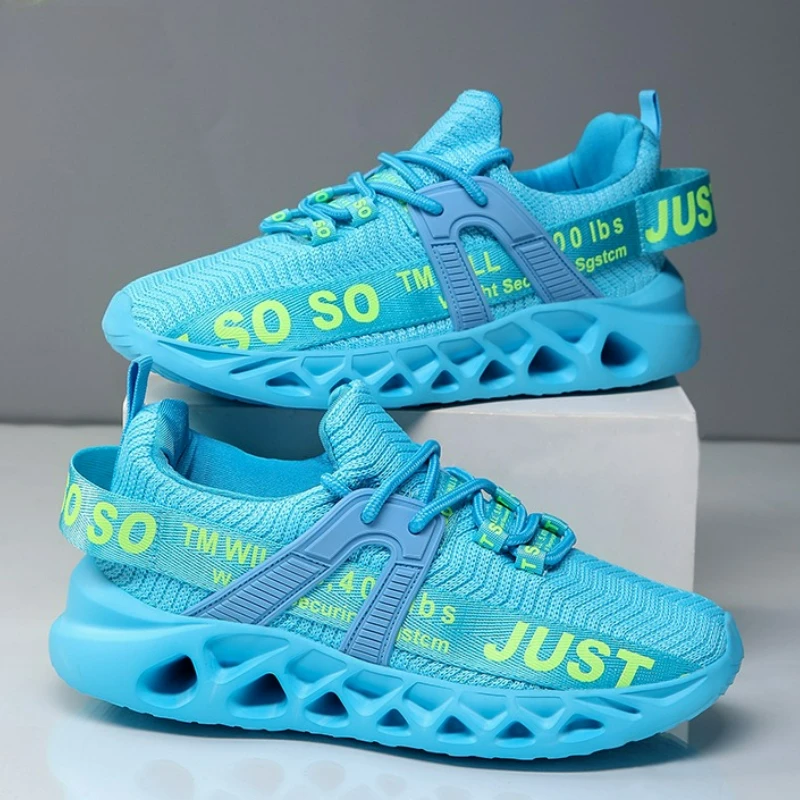 Couple Running Shoes for Men and Women Flat Cushioning Outdoor Sports Casual Mesh Lightweight Lace-up Sneakers
Couple Running Shoes for Men and Women Flat Cushioning Outdoor Sports Casual Mesh Lightweight Lace-up Sneakers