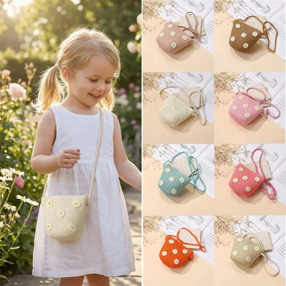 Creative Small Daisy Straw Bag Shell Shape Handmade Crossbody Bag Woven Summer Beach Bag Summer
Creative Small Daisy Straw Bag Shell Shape Handmade Crossbody Bag Woven Summer Beach Bag Summer