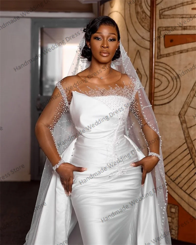 Elegant Satin Wedding Dress Sexy Sheer Neck Detachable Train Mermaid Bridal Gown Customized Beach Garden Church Long Robe
Elegant Satin Wedding Dress Sexy Sheer Neck Detachable Train Mermaid Bridal Gown Customized Beach Garden Church Long Robe