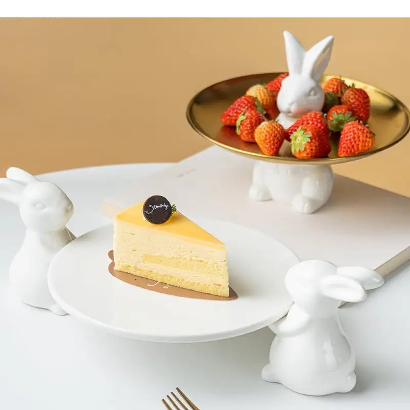 Ceramic Animal Rabbit Tray Round Tall Cake Plate Dessert Candy Storage Fruit Cartoon Home Decoration
Ceramic Animal Rabbit Tray Round Tall Cake Plate Dessert Candy Storage Fruit Cartoon Home Decoration