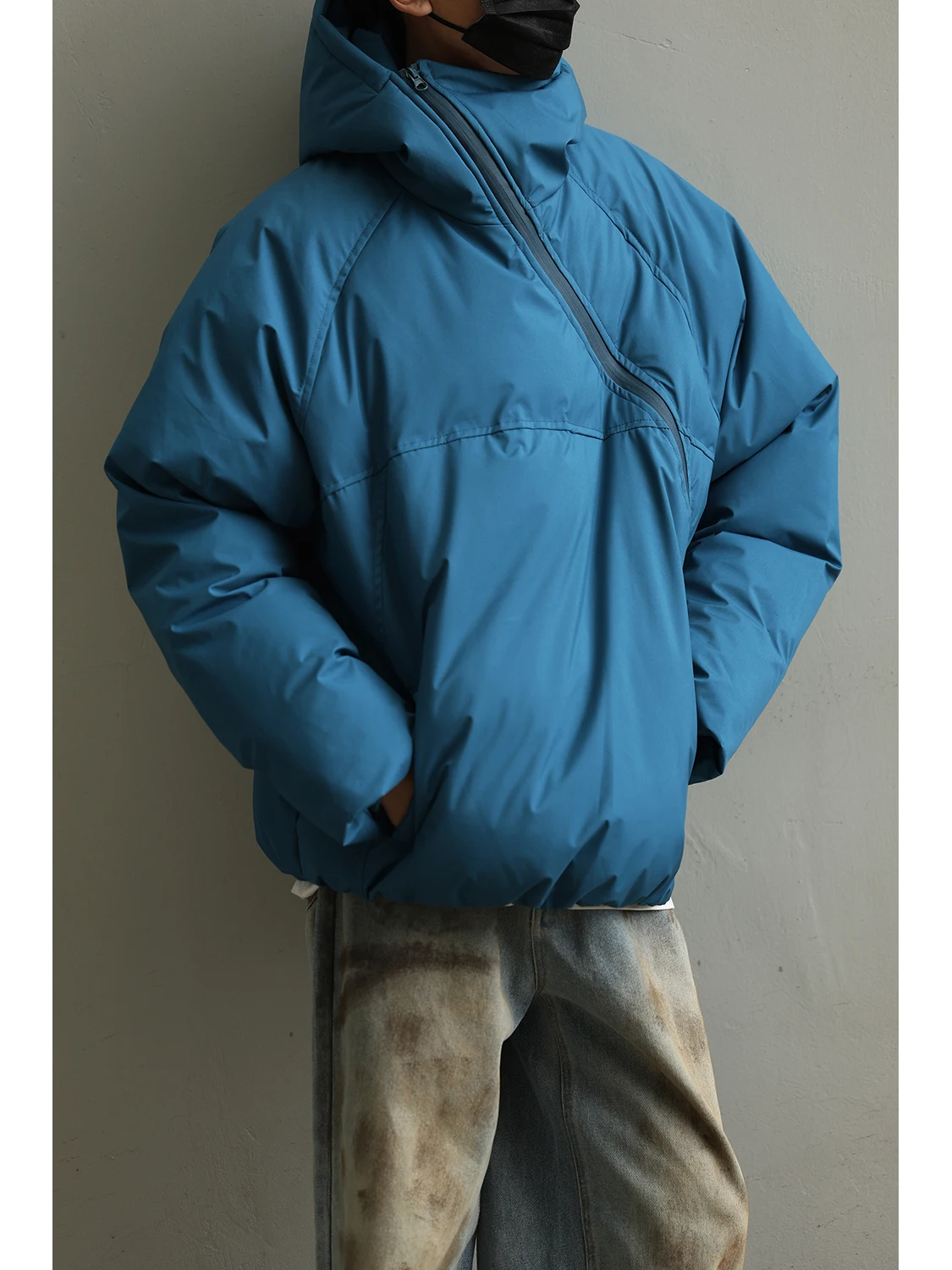 Зимняя модная брендовая куртка с капюшоном LH Store для мужчин и женщин, теплая, стильная, из полиэстера и хлопка, верхняя одежда.
Зимняя модная брендовая куртка с капюшоном LH Store для мужчин и женщин, теплая, стильная, из полиэстера и хлопка, верхняя одежда.