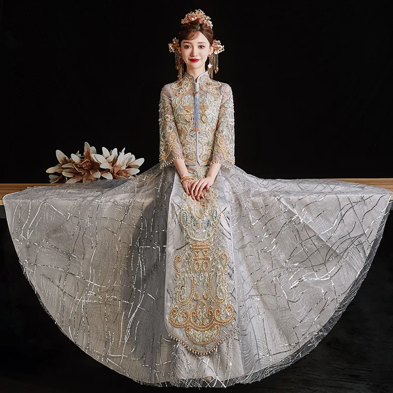 Exquisite Sequins Bead Embroidery Chiffon Bride Wedding Dress Elegant Mandarin Collar Mesh Chinese Women Men Marriage Cheongsam
Exquisite Sequins Bead Embroidery Chiffon Bride Wedding Dress Elegant Mandarin Collar Mesh Chinese Women Men Marriage Cheongsam