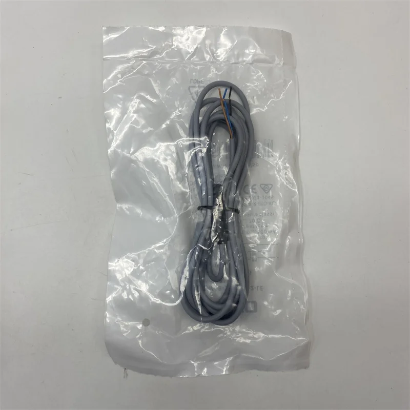 Proximity switch SDBT-MSB-1L-NU-K-2-LE 8150172 SDBT-MSB-1L-ZU-K-2-LE 8150173 SDBT
Proximity switch SDBT-MSB-1L-NU-K-2-LE 8150172 SDBT-MSB-1L-ZU-K-2-LE 8150173 SDBT