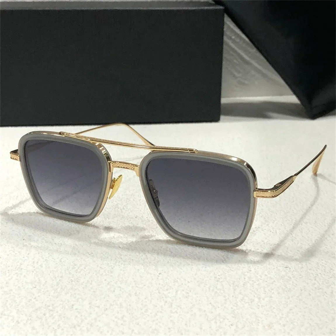 DT FLIGHT 006 Luxury Mens And Womens Sunglasses Top Quality 18K Designer Eyeglasses Acetate UV400
DT FLIGHT 006 Luxury Mens And Womens Sunglasses Top Quality 18K Designer Eyeglasses Acetate UV400