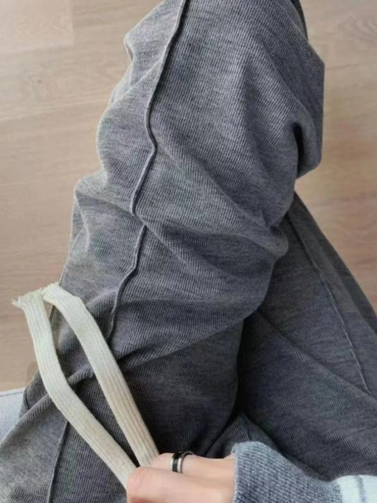 Широкие брюки с подкладкой для женщин, приталенные прямые брюки, повседневные брюки, осенне-зимняя модная одежда больших размеров
Широкие брюки с подкладкой для женщин, приталенные прямые брюки, повседневные брюки, осенне-зимняя модная одежда больших размеров