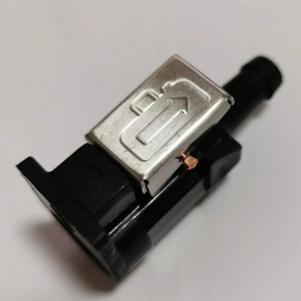 Plastic Outboard Fuel Tank Connector 8mm Hose Barb Quick Female Adapter for Yamaha F50 Outboard
Plastic Outboard Fuel Tank Connector 8mm Hose Barb Quick Female Adapter for Yamaha F50 Outboard