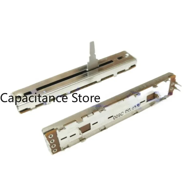 5PCS Sliding potentiometer DJM600 horizontal push rod mixer dual B10K
5PCS Sliding potentiometer DJM600 horizontal push rod mixer dual B10K