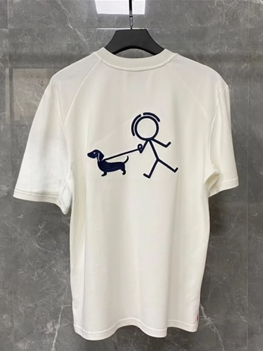 Fashion Luxury Brand 2025 Summer Dog Print Men's and Women's T-shirt Cotton High-quality Loose Short Sleeved T-shirt UNISEX
Fashion Luxury Brand 2025 Summer Dog Print Men's and Women's T-shirt Cotton High-quality Loose Short Sleeved T-shirt UNISEX