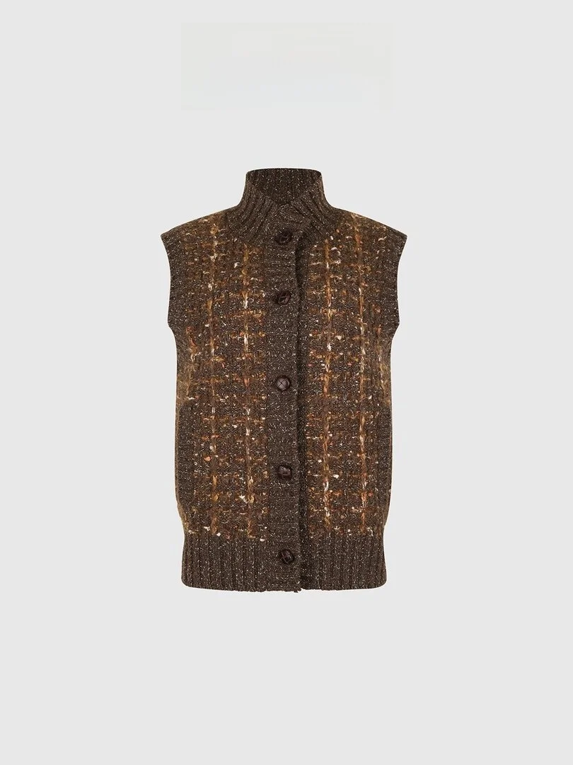 Вязаный жилет из шерстяной смеси Amber Aromatic Sle Baatone, женская модная верхняя одежда, серия French Wardrobe, BGSAE08
Вязаный жилет из шерстяной смеси Amber Aromatic Sle Baatone, женская модная верхняя одежда, серия French Wardrobe, BGSAE08