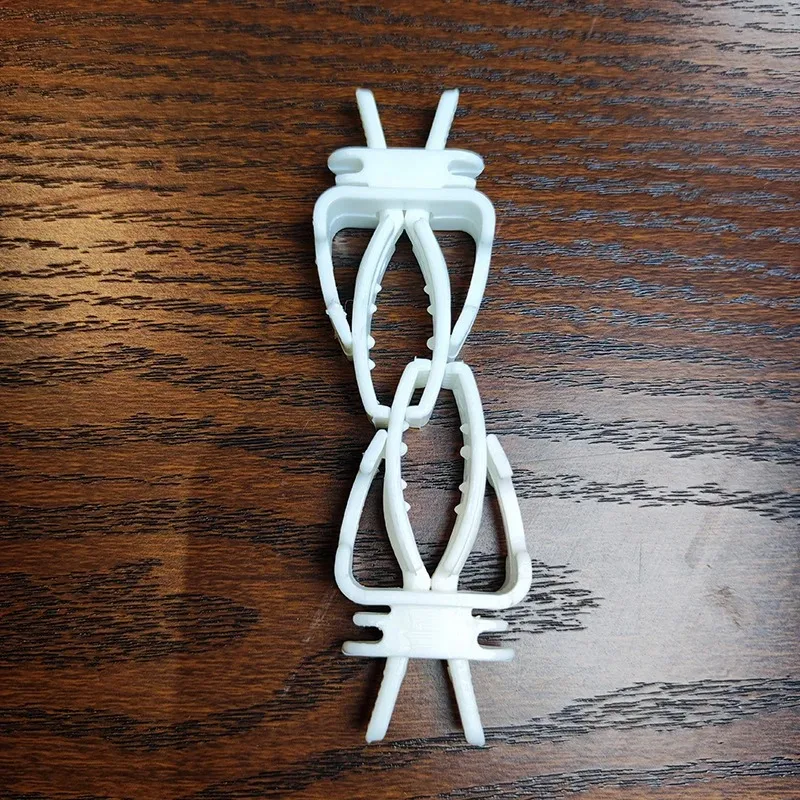 Cute Small Pet Bird Food Holder Parrot Fruits Vegetables Clip Cuttlefish Bone Feeder Device Clamp Bird Cage Accessories Oiseaux
Cute Small Pet Bird Food Holder Parrot Fruits Vegetables Clip Cuttlefish Bone Feeder Device Clamp Bird Cage Accessories Oiseaux