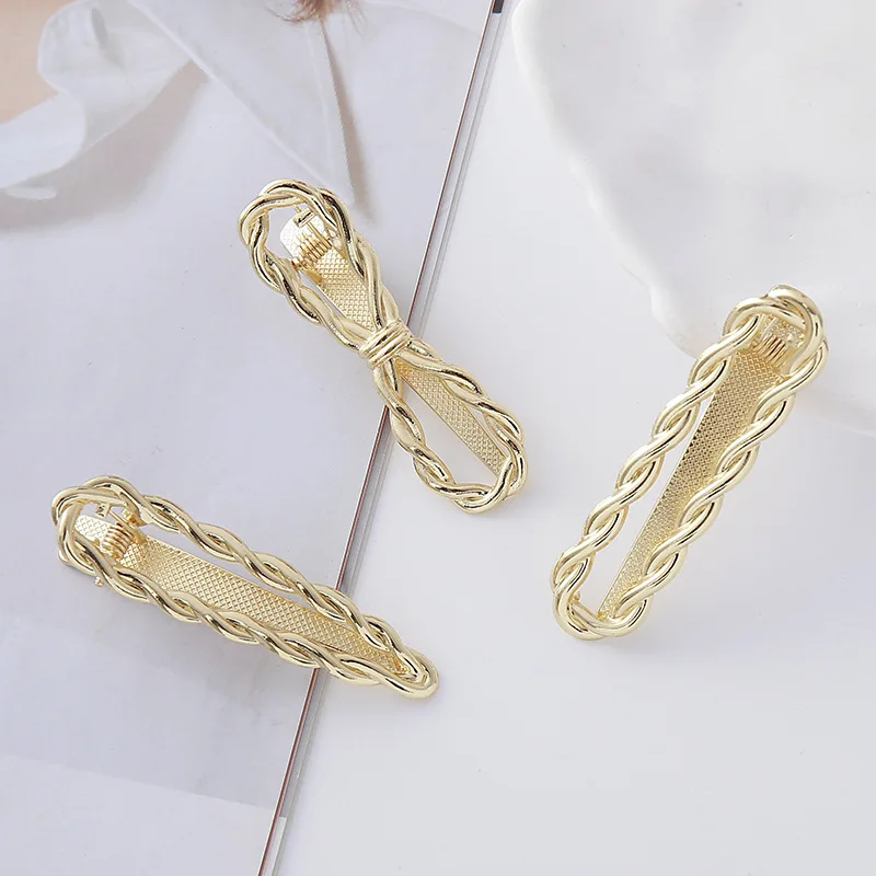 Silver Wavy Hair Clips 2PCS Cold Style Duckbill Love Heart Butterfly for Women Decor Durable Kit
Silver Wavy Hair Clips 2PCS Cold Style Duckbill Love Heart Butterfly for Women Decor Durable Kit