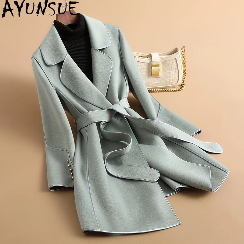 AYUNSUE пальто из 100% шерсти, женское двустороннее шерстяное пальто, зимняя одежда 2024, элегантные женские куртки с поясом Jaqueta Feminina
AYUNSUE пальто из 100% шерсти, женское двустороннее шерстяное пальто, зимняя одежда 2024, элегантные женские куртки с поясом Jaqueta Feminina