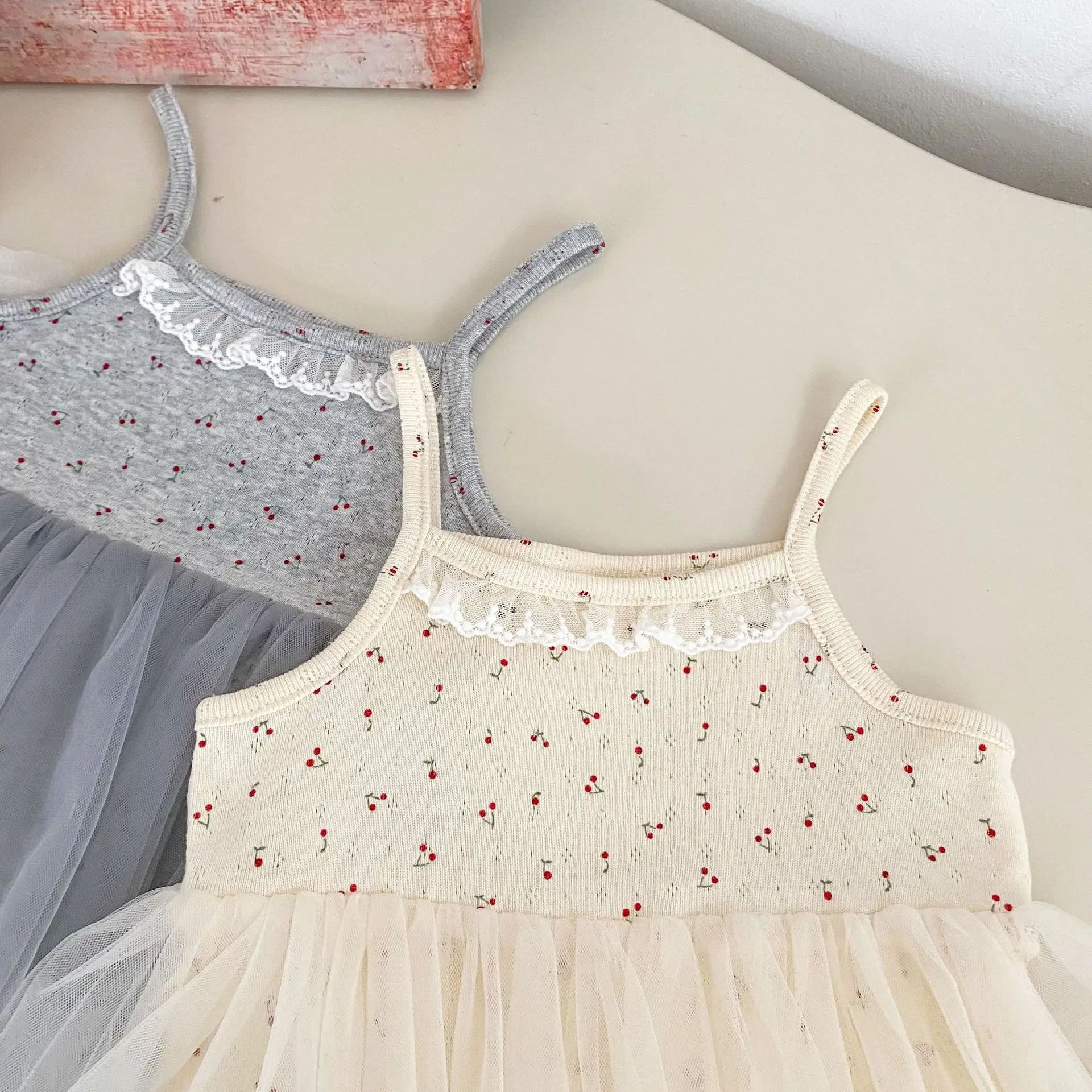 2026 Summer New Baby Girl Sleeveless Sling Bodysuit Infant Girls Cute Floral Mesh Jumpsuit Cotton Toddler Princess Dress 0-24M
2026 Summer New Baby Girl Sleeveless Sling Bodysuit Infant Girls Cute Floral Mesh Jumpsuit Cotton Toddler Princess Dress 0-24M