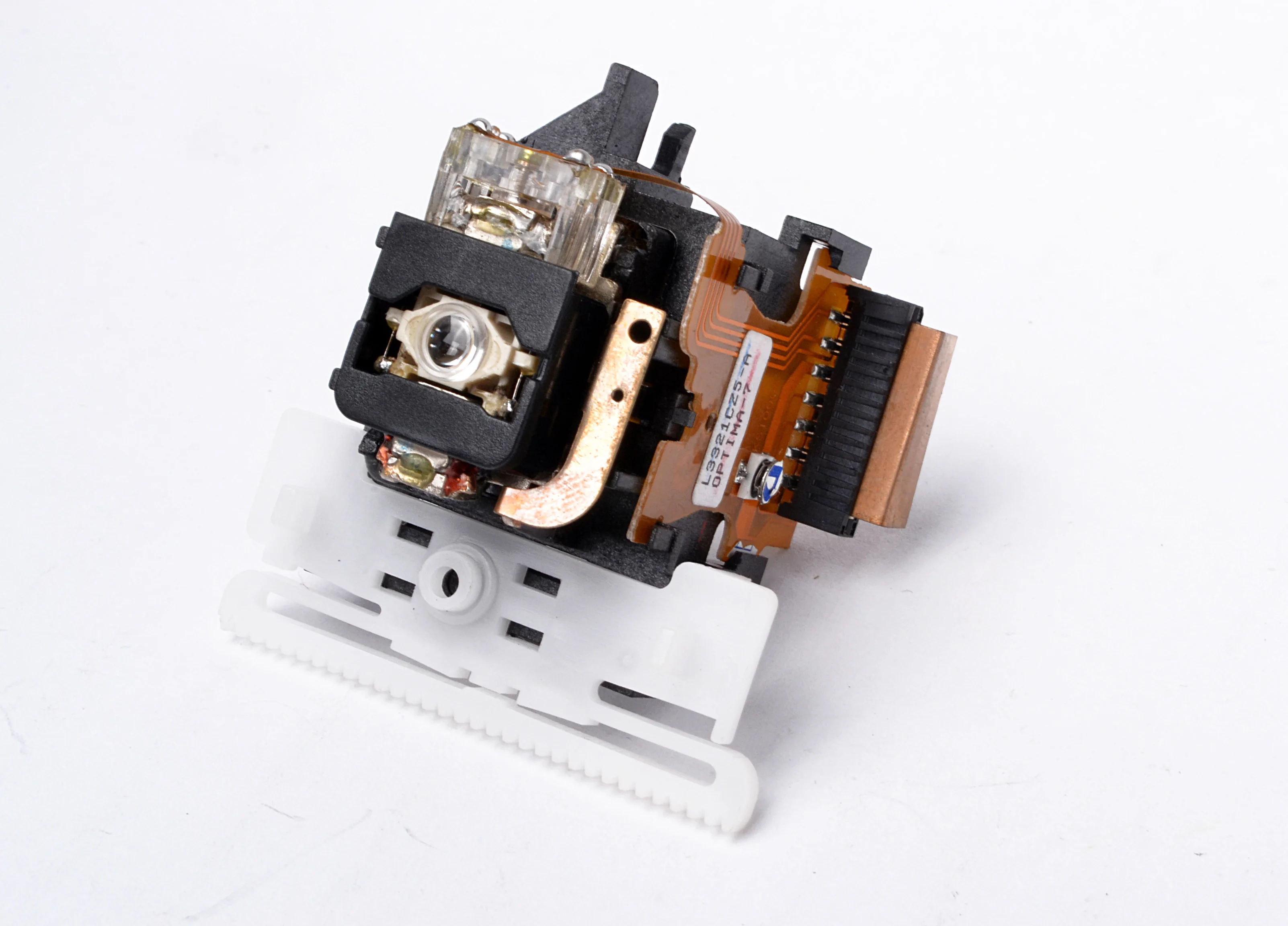 Original and brand new OPT7C OPTIMA7C OPT-7C OPT-7 OPTIMA-7C 16PINS OPT7 16PINS CD laser lens
Original and brand new OPT7C OPTIMA7C OPT-7C OPT-7 OPTIMA-7C 16PINS OPT7 16PINS CD laser lens