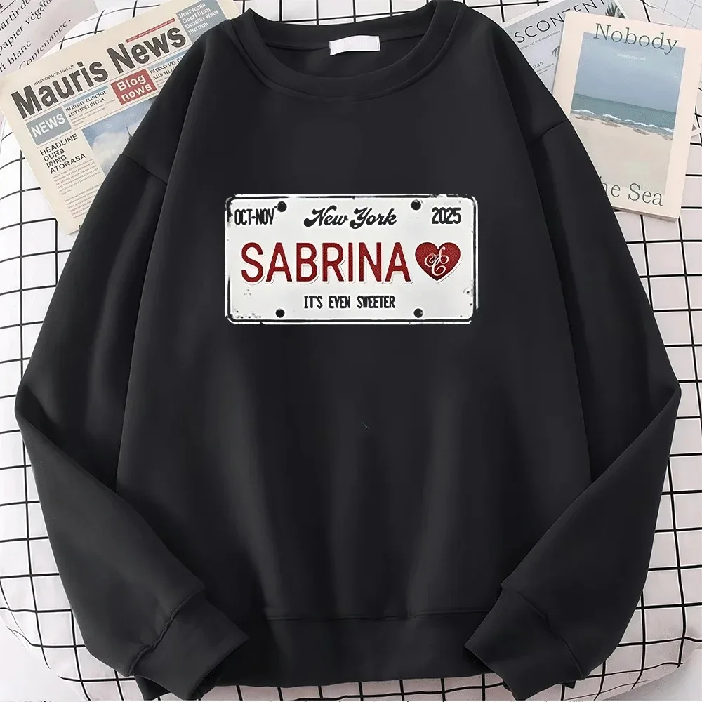 Y2k винтажная сексуальная милая толстовка с капюшоном для женщин Sabrina Carpenter флисовый пуловер подарок фаната повседневная уличная одежда с принтом толстовки унисекс
Y2k винтажная сексуальная милая толстовка с капюшоном для женщин Sabrina Carpenter флисовый пуловер подарок фаната повседневная уличная одежда с принтом толстовки унисекс