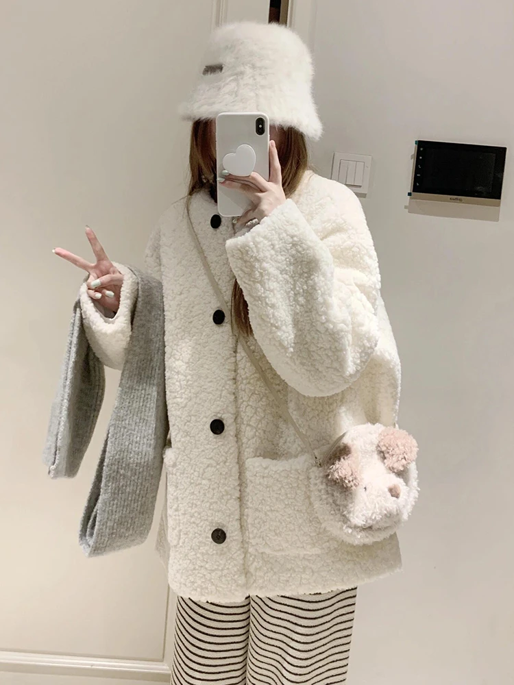 Lamb Wool Jacket Women Long Contrast Piping Detail Edge Highlight Boundary Emphasis Visual Interest Aesthetic Appeal Design Vibe
Lamb Wool Jacket Women Long Contrast Piping Detail Edge Highlight Boundary Emphasis Visual Interest Aesthetic Appeal Design Vibe