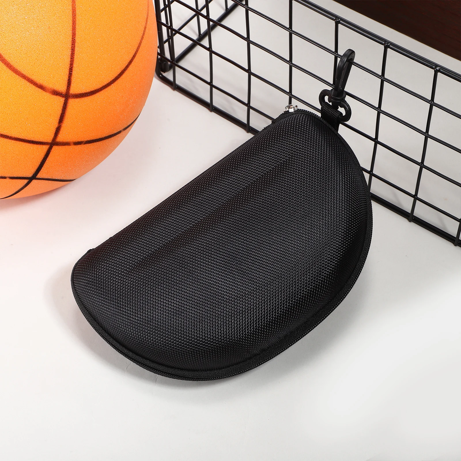 Basketball Mirror Box Sunglasses Case Large Capacity Eyeglass Cases Portable Sports Glasses Holder Outdoor Accessories Zipper
Basketball Mirror Box Sunglasses Case Large Capacity Eyeglass Cases Portable Sports Glasses Holder Outdoor Accessories Zipper