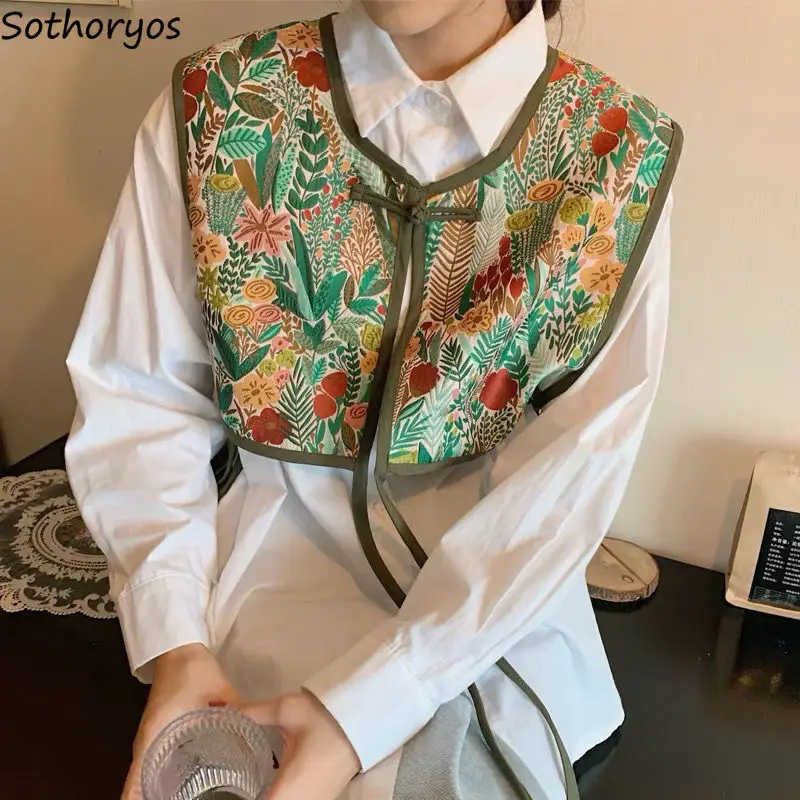 Women Vests Korean Style Vintage Embroidery Spring Cropped Vest Minority Sleeveless Aesthetic Clothes Fashion Streetwear Female
Women Vests Korean Style Vintage Embroidery Spring Cropped Vest Minority Sleeveless Aesthetic Clothes Fashion Streetwear Female