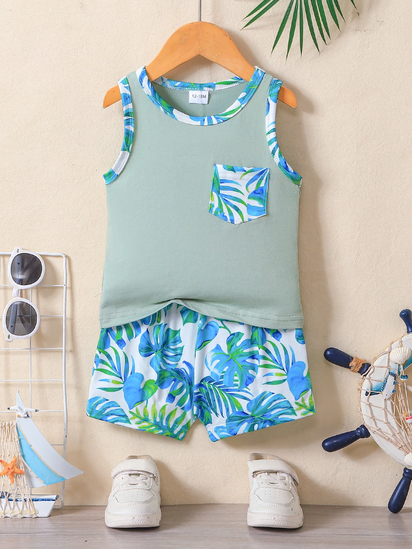 2pcs Summer Baby Boys Tropical Print Tank Set, Color Block Top + Shorts, Fresh Casual Style, Daily/Beach Wear, 0-3Y, Breathable
2pcs Summer Baby Boys Tropical Print Tank Set, Color Block Top + Shorts, Fresh Casual Style, Daily/Beach Wear, 0-3Y, Breathable