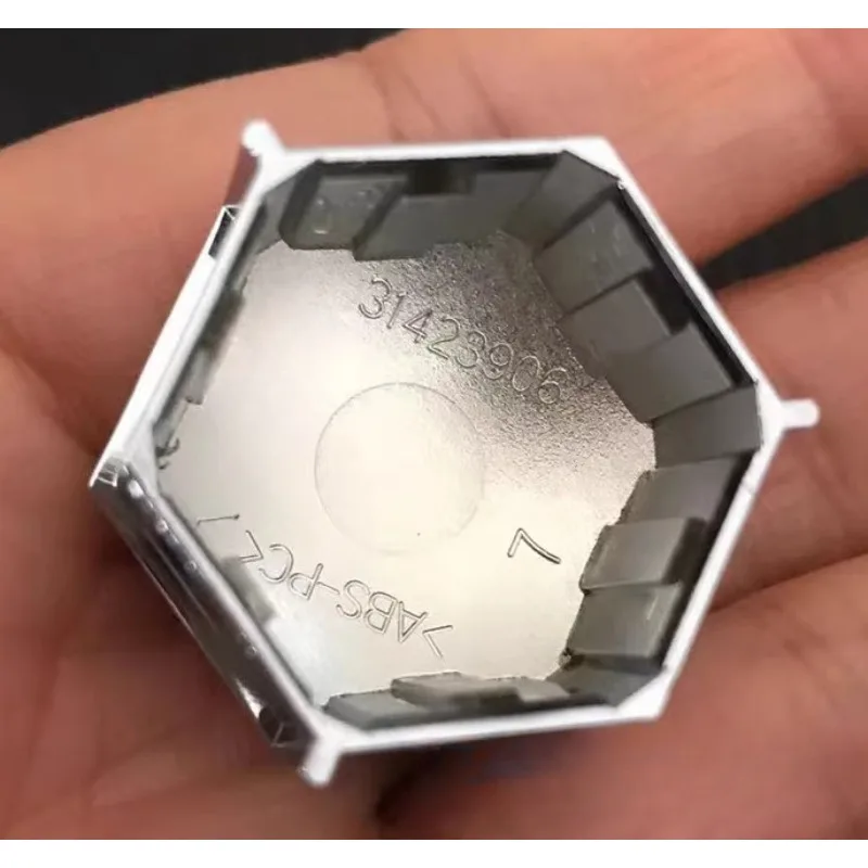 Оригинальные защитные колпачки для колесных гаек Volvo XC60 XC40 XC90 V60 S90 V40 V90, 20 шт., 31471687, 31660916, 31471082
Оригинальные защитные колпачки для колесных гаек Volvo XC60 XC40 XC90 V60 S90 V40 V90, 20 шт., 31471687, 31660916, 31471082