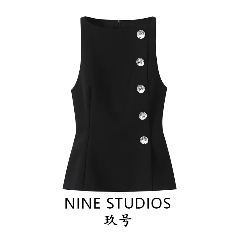 Повседневный ювелирный жилет с пуговицами, украшенный пуговицами, женский модный жилет с застежкой на одной пуговице, цветной полиэстер
Повседневный ювелирный жилет с пуговицами, украшенный пуговицами, женский модный жилет с застежкой на одной пуговице, цветной полиэстер