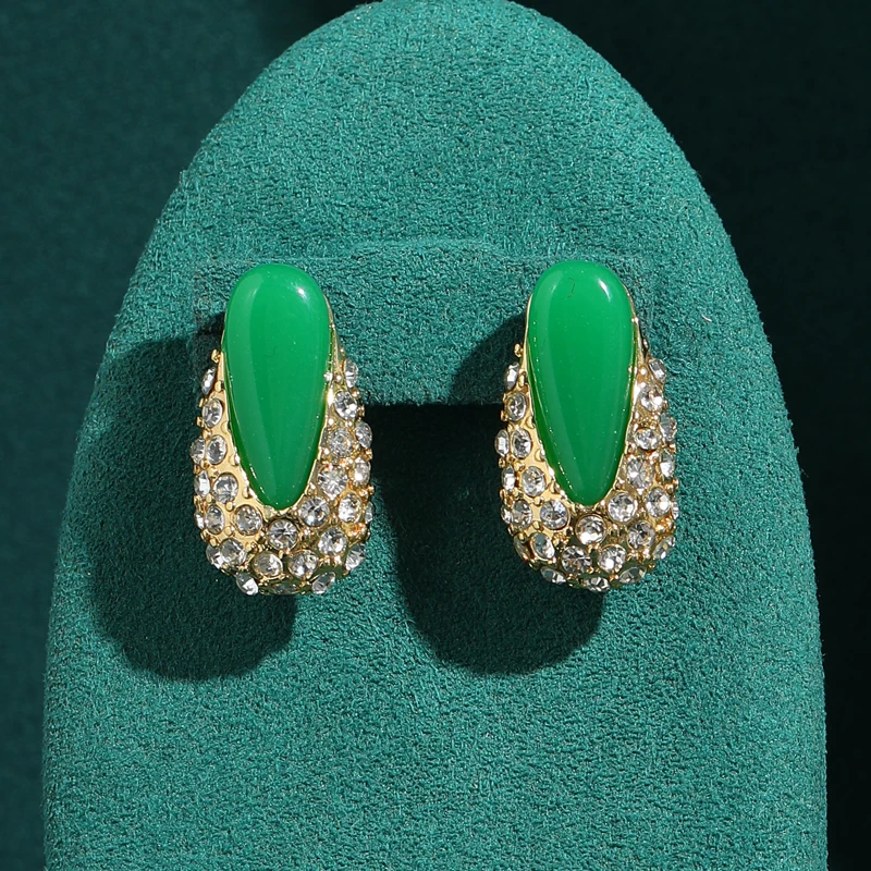 Vintage Luxury Natural Stone Green Water Droplet Stud Earring High Design Quality 2026 New Trends Engagement Brand Women Jewelry
Vintage Luxury Natural Stone Green Water Droplet Stud Earring High Design Quality 2026 New Trends Engagement Brand Women Jewelry