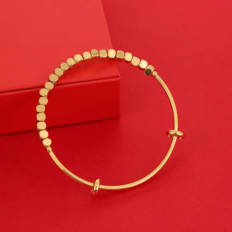 Fashion Vietnam sand gold small square push pull brass small gold block women's simple brass girl Jewelry gift
Fashion Vietnam sand gold small square push pull brass small gold block women's simple brass girl Jewelry gift