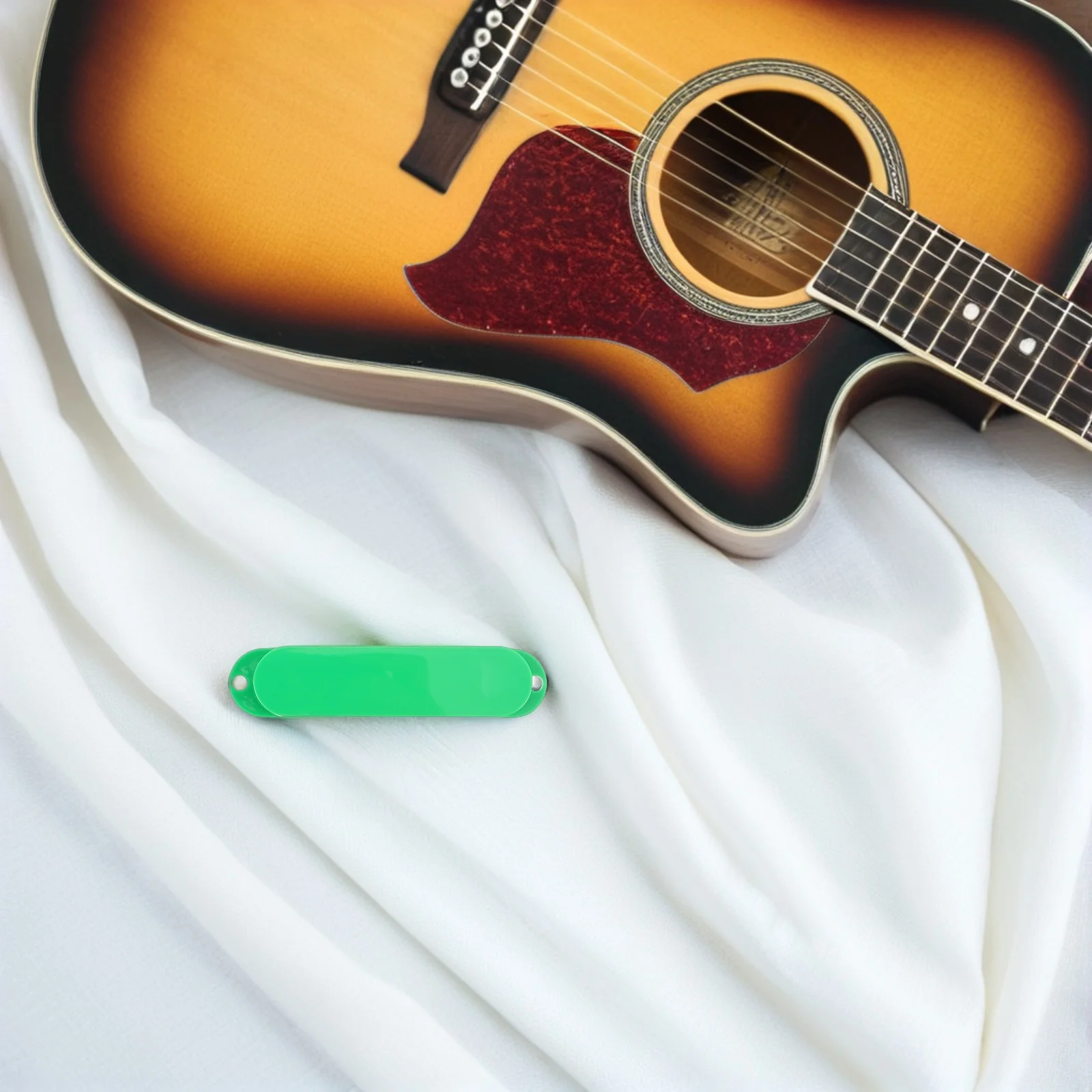 6Pcs Electric Guitar Pickup Cover Closed Single Coil Protector Shell Plastic Coil Shield No-Hole Pickup Protector Guitar Parts
6Pcs Electric Guitar Pickup Cover Closed Single Coil Protector Shell Plastic Coil Shield No-Hole Pickup Protector Guitar Parts