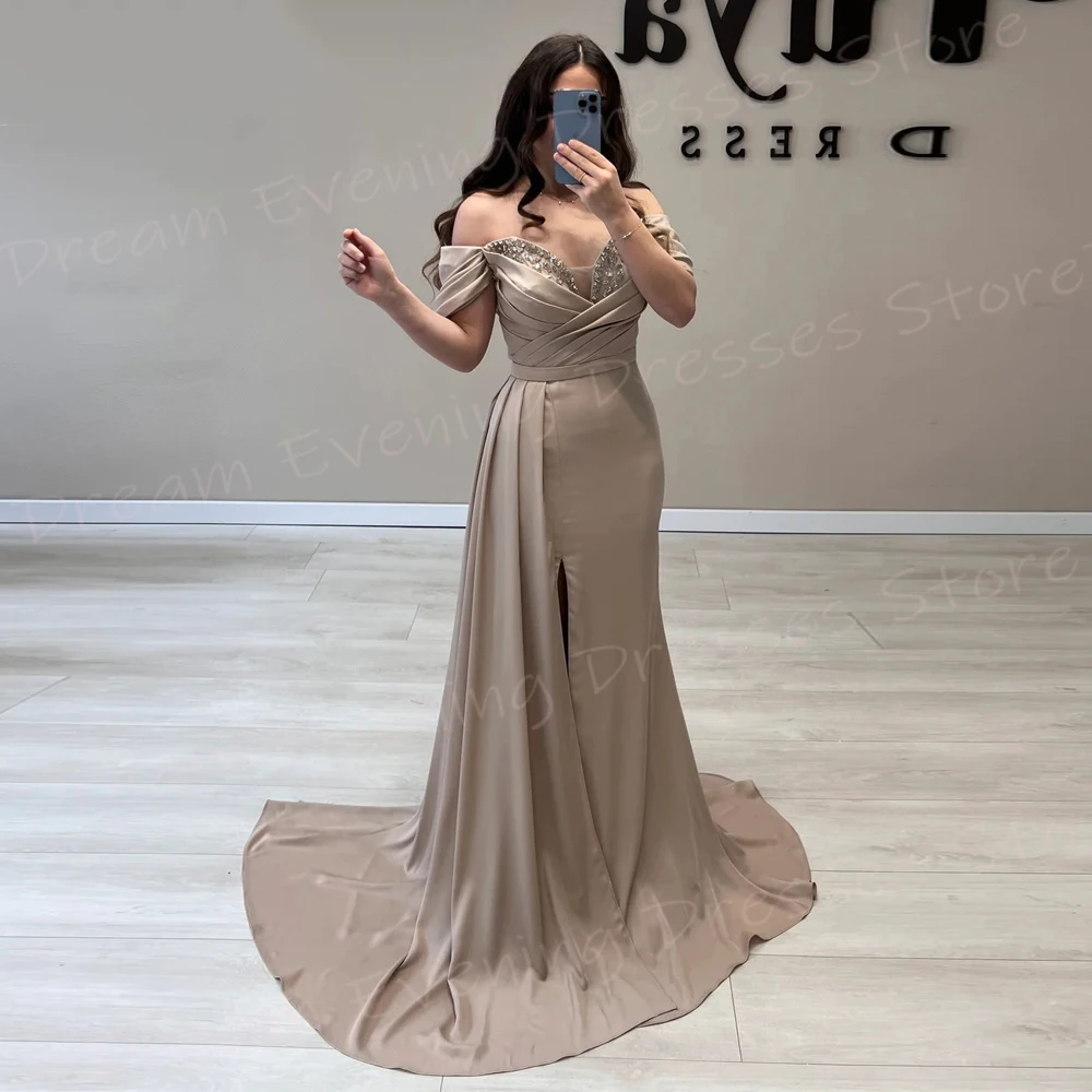 Простое Современное женское вечернее платье-русалка, очаровательное женское платье без рукавов с открытыми плечами и разрезом, украшенное бусинами 
Простое Современное женское вечернее платье-русалка, очаровательное женское платье без рукавов с открытыми плечами и разрезом, украшенное бусинами