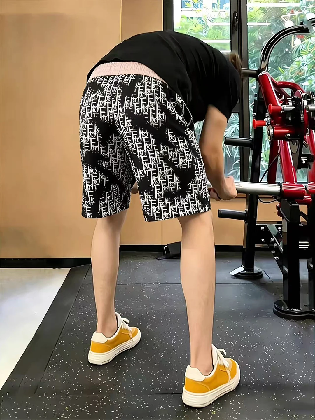 American Retro Tie Dye Sports Shorts Men Summer Thin Fashion Brand Letter Casual Loose Straight Five Shorts Polyester Fiber
American Retro Tie Dye Sports Shorts Men Summer Thin Fashion Brand Letter Casual Loose Straight Five Shorts Polyester Fiber