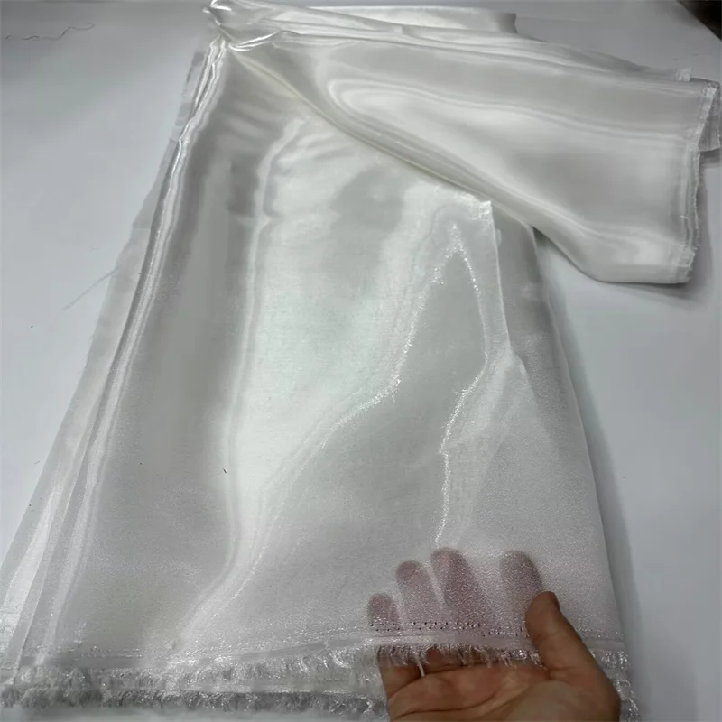 White African Brocade Lace Fabric 2025 High Quality Nigerian smooth French Demask Lace For Sewing Women Party Dresses
White African Brocade Lace Fabric 2025 High Quality Nigerian smooth French Demask Lace For Sewing Women Party Dresses