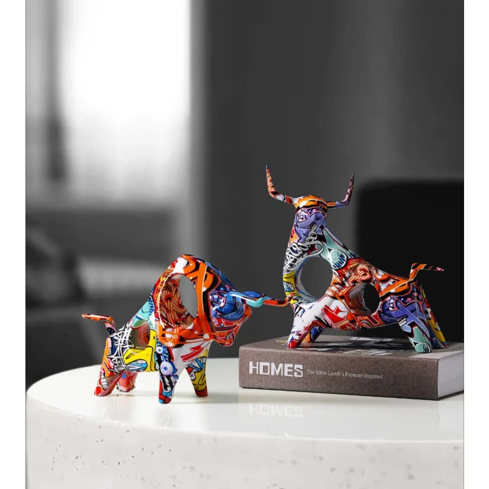 Modern Creative Ins Graffiti Cow Ornaments Living Room Wine Cabinet Home Soft Decoration Office Desktop Bookcase Decoration
Modern Creative Ins Graffiti Cow Ornaments Living Room Wine Cabinet Home Soft Decoration Office Desktop Bookcase Decoration