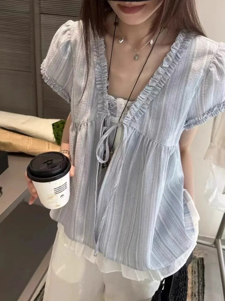 Sweet Blue Women's Shirt Summer 2026 New High-End Lightweight Age-Defying Top Original Design Loose Fit Short Sleeve V-Neck
Sweet Blue Women's Shirt Summer 2026 New High-End Lightweight Age-Defying Top Original Design Loose Fit Short Sleeve V-Neck