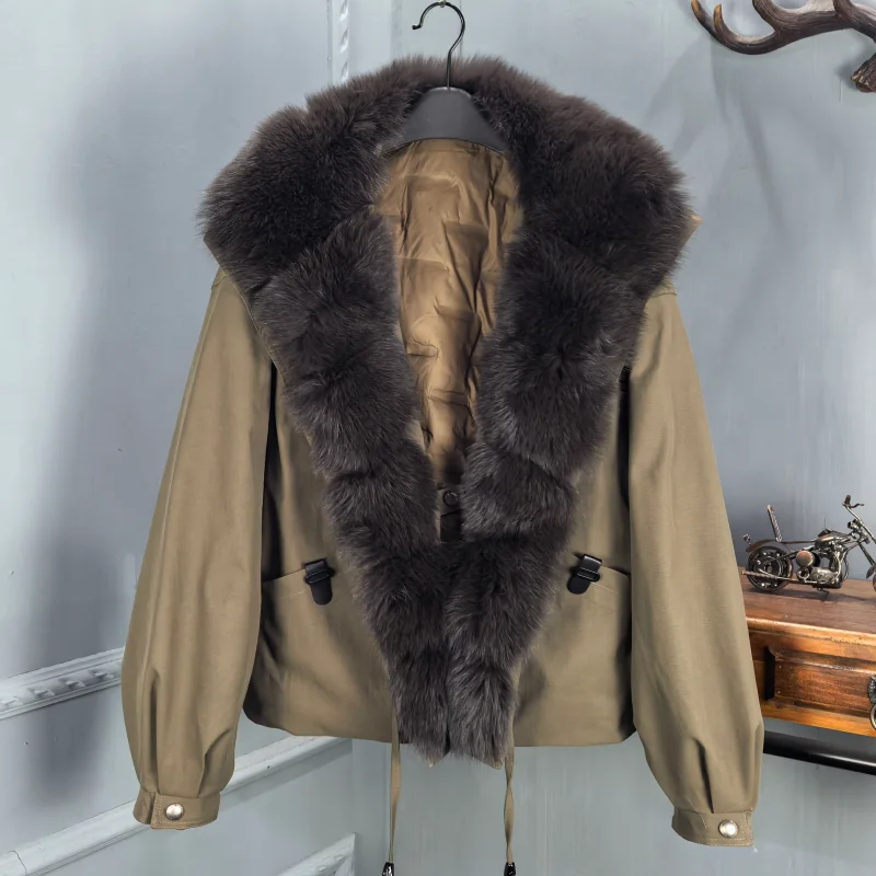 Новая зимняя женская куртка из Хайнина: пуховик с гусиным пухом, модный меховой воротник, съемный меховой отворот, повседневное пальто
Новая зимняя женская куртка из Хайнина: пуховик с гусиным пухом, модный меховой воротник, съемный меховой отворот, повседневное пальто