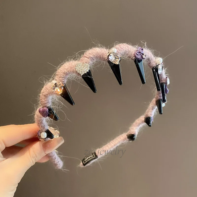 Autumn and Winter Style Broken Hair High Crown Purple Yarn Headband Wave Style Headband~Elegant Versatile Sweet Girl Hair Clip
Autumn and Winter Style Broken Hair High Crown Purple Yarn Headband Wave Style Headband~Elegant Versatile Sweet Girl Hair Clip