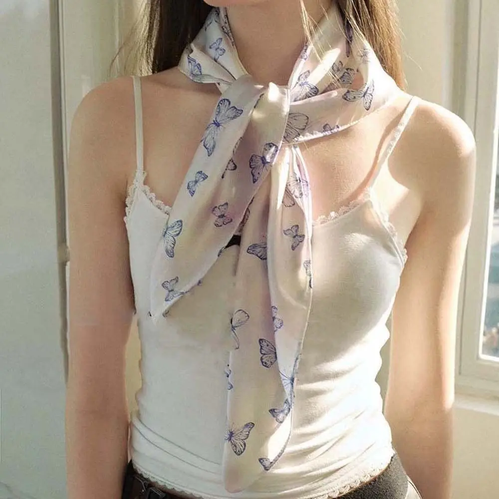 Breathable Small Square Scarf Lightweight Sunscreen Butterfly Patterned Headscarf Headband Sweet Square Handkerchief Summer
Breathable Small Square Scarf Lightweight Sunscreen Butterfly Patterned Headscarf Headband Sweet Square Handkerchief Summer