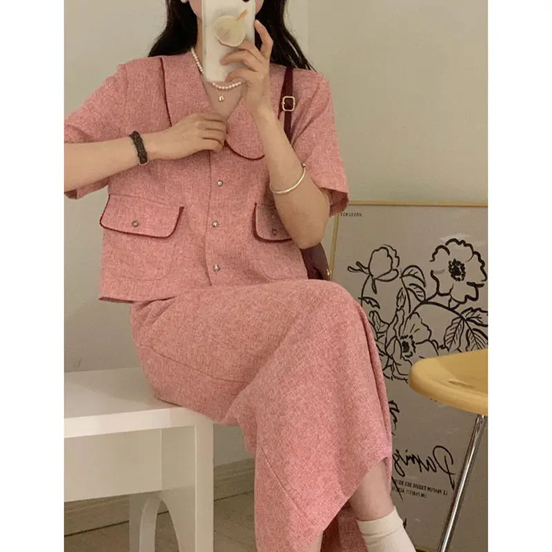 Korean Temperament Doll Neck Jacket Skirt Two-piece Set Women Sweet Single Breasted Short Sleeve Solid Slim College Summer Suit
Korean Temperament Doll Neck Jacket Skirt Two-piece Set Women Sweet Single Breasted Short Sleeve Solid Slim College Summer Suit