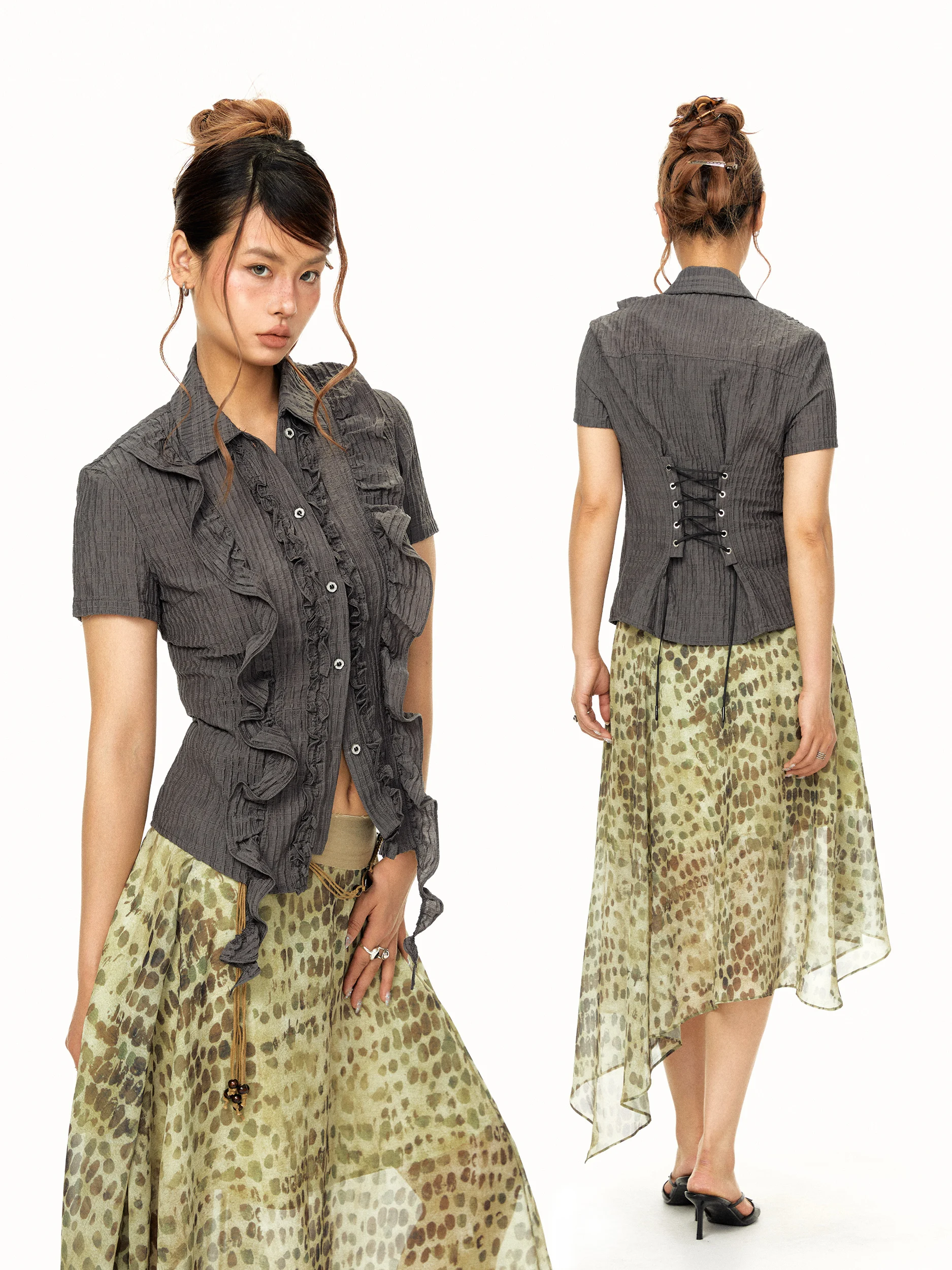 Slim Fit Floral Trim Casual Style Button Short Sleeve Shirt Women Summer Fashion Tie Waist Shirt Cotton Lyocell Polyester Blend
Slim Fit Floral Trim Casual Style Button Short Sleeve Shirt Women Summer Fashion Tie Waist Shirt Cotton Lyocell Polyester Blend