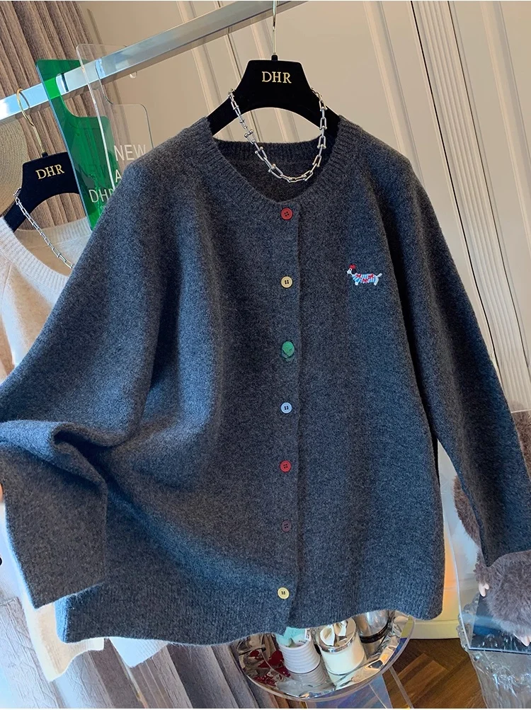 Extra Large 300 Pounds Sausage Dog Embroidered Knitwear Women's Autumn Winter Loose Casual Open Cardigan Sweater Jacket
Extra Large 300 Pounds Sausage Dog Embroidered Knitwear Women's Autumn Winter Loose Casual Open Cardigan Sweater Jacket