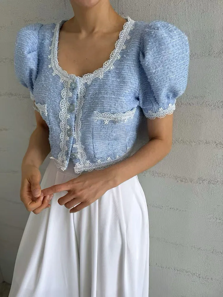 Autumn Korean Fashion Design Sense Chic Coat Jacket Women's Tweed Lace Spliced Short Top Jackets High Street Luxury Office Lady
Autumn Korean Fashion Design Sense Chic Coat Jacket Women's Tweed Lace Spliced Short Top Jackets High Street Luxury Office Lady