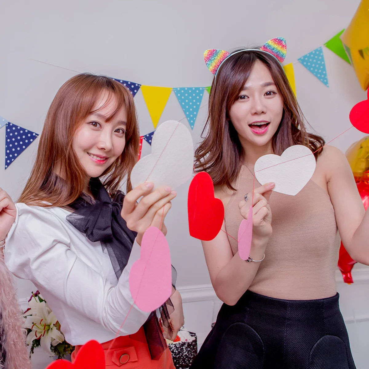 8Pcs Rainbow Cat Ears Headband Shiny Glitter Hair Accessory for Party Daily Wear Kids Girls Halloween Christmas Gift
8Pcs Rainbow Cat Ears Headband Shiny Glitter Hair Accessory for Party Daily Wear Kids Girls Halloween Christmas Gift