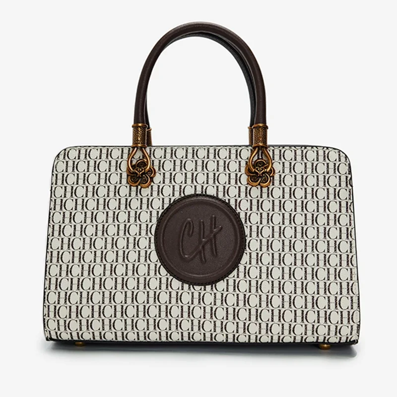 CH Designer Circle Design Light Luxury Brand Monogram Design Crossbody Bag Internal Compartment Multifunctional Women's Tote
CH Designer Circle Design Light Luxury Brand Monogram Design Crossbody Bag Internal Compartment Multifunctional Women's Tote