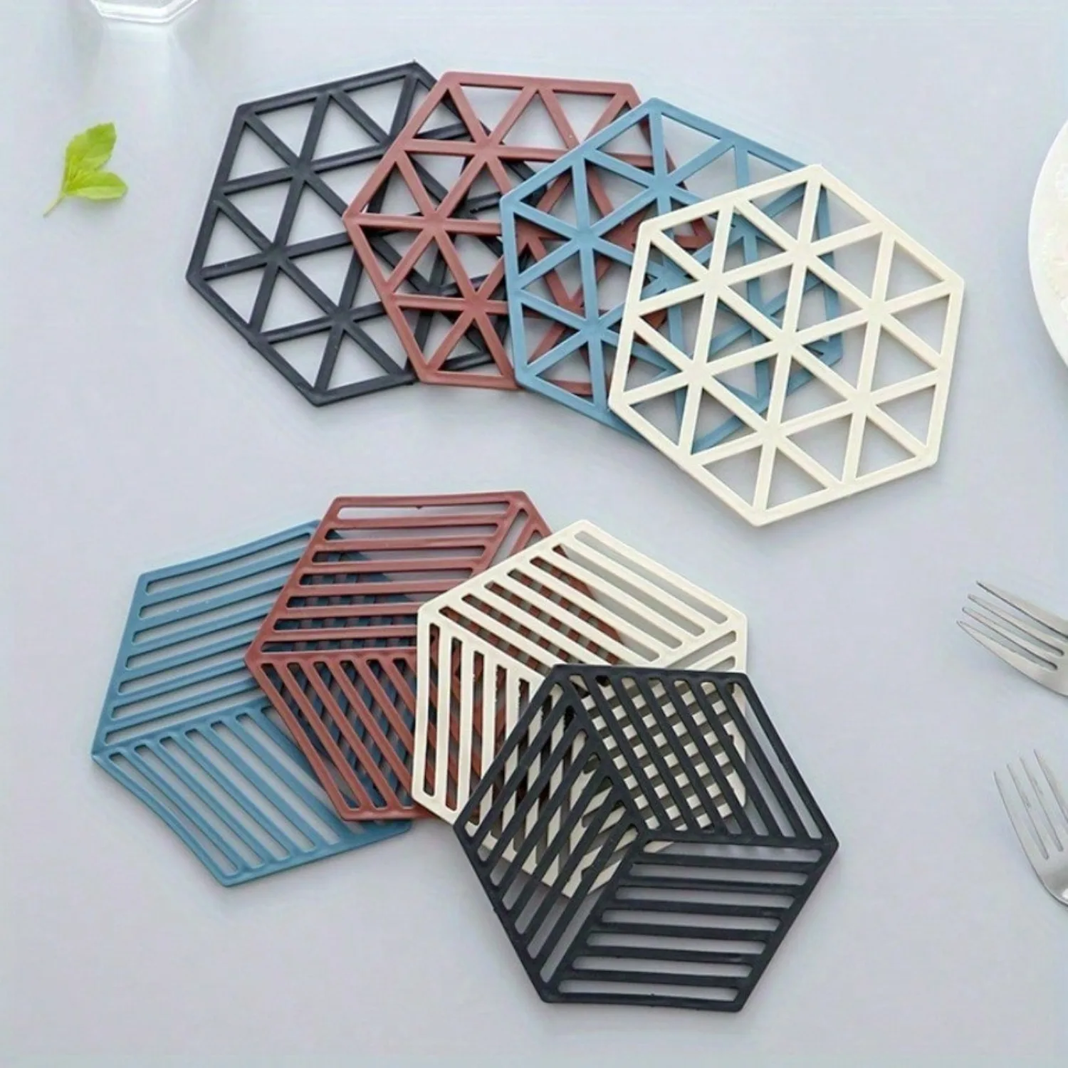 Solid Color Hollow Out Geometric Coaster, Nordic Style Heat Resistant Cup Mat, Non Slip Anti Scald Bowl & Pot Holder For Kitchen Table, Modern Minimalist Hollow Out Coaster Pad, Solid Color Nordic Anti Slip Heat Resistant Mat
Solid Color Hollow Out Geometric Coaster, Nordic Style Heat Resistant Cup Mat, Non Slip Anti Scald Bowl & Pot Holder For Kitchen Table, Modern Minimalist Hollow Out Coaster Pad, Solid Color Nordic Anti Slip Heat Resistant Mat