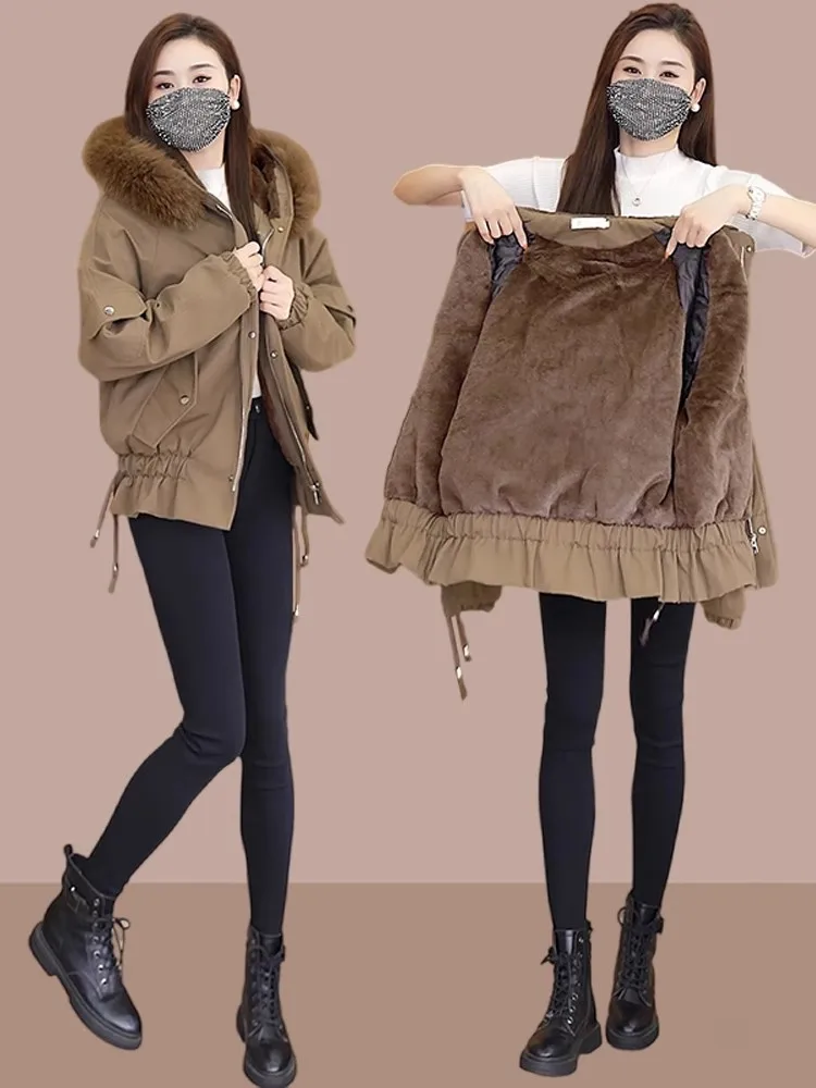 Thiened Fce Women's Cotton Jaet Parka Coat Korean Sle Long Sve ort Length Zipper Closure Hooded Casual Outerwear
Thiened Fce Women's Cotton Jaet Parka Coat Korean Sle Long Sve ort Length Zipper Closure Hooded Casual Outerwear
