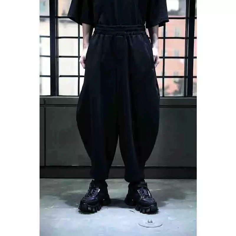 Men's new solid color loose Japanese and Korean fashion radish pants, lantern pants, wide leg pants and Harem Pants
Men's new solid color loose Japanese and Korean fashion radish pants, lantern pants, wide leg pants and Harem Pants