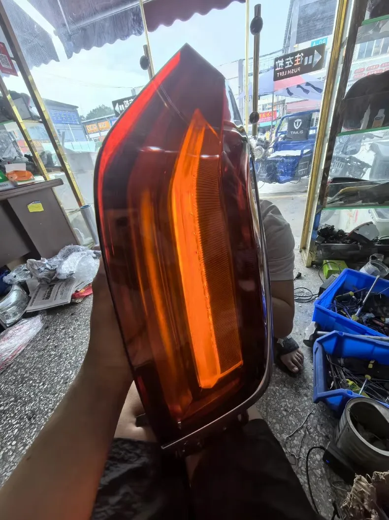 Car Led Tail Light for Cadillac CT6 Turn Signal Brake Driving Reversing Lamp accessories
Car Led Tail Light for Cadillac CT6 Turn Signal Brake Driving Reversing Lamp accessories