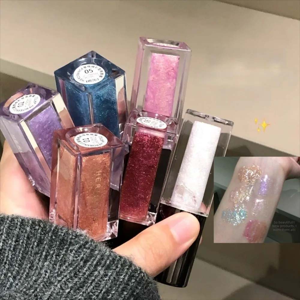 Sparkle Long-Lasting Lip Gloss Moisturizing Non-Fading Liquid Lipstick Non-Sticky Watery Lip Glaze for Women
Sparkle Long-Lasting Lip Gloss Moisturizing Non-Fading Liquid Lipstick Non-Sticky Watery Lip Glaze for Women