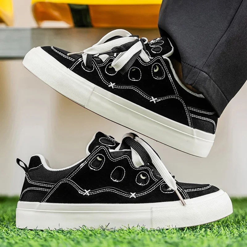Casual Shoes for Men 2025 Summer Breathable Skateboarding Shoes Non-Slip Canvas Skate Sneakers Walking Shoes Chess Grid Design
Casual Shoes for Men 2025 Summer Breathable Skateboarding Shoes Non-Slip Canvas Skate Sneakers Walking Shoes Chess Grid Design